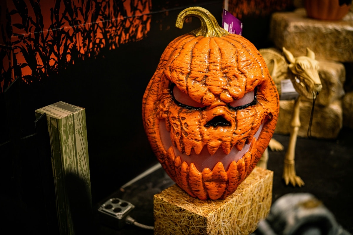 Scary pumpkin face for Adult Halloween Events In Kent guide